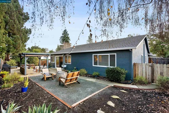 1130 Mustang Dr, Danville, California 94526