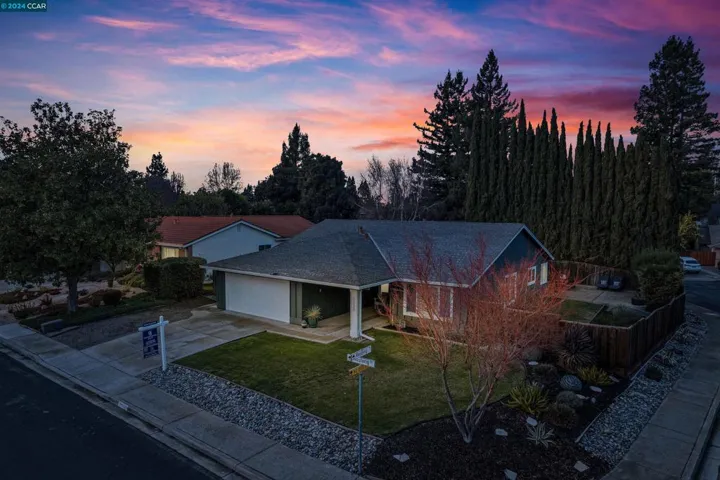 1130 Mustang Dr, Danville, California 94526