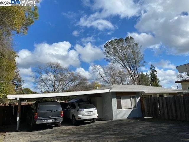 248 Carport