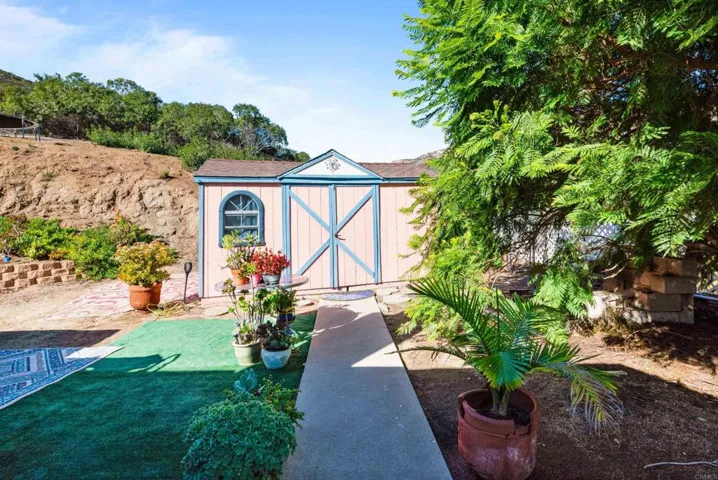 117 La Cresta Trail, El Cajon, California 92019