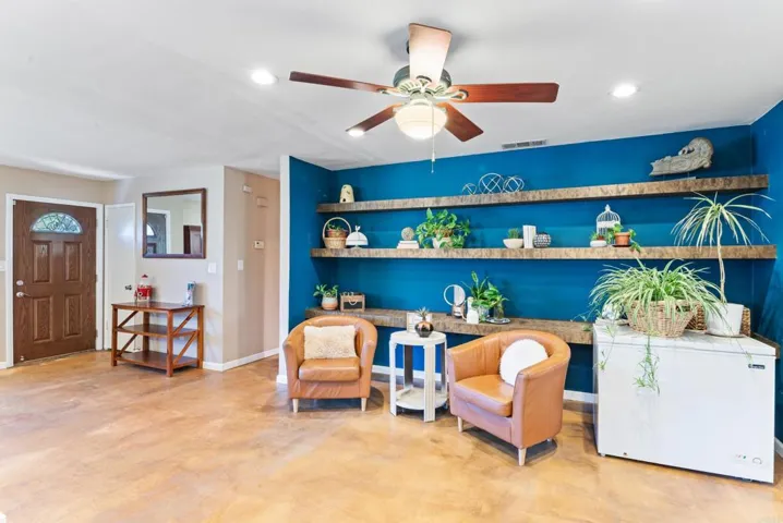 117 La Cresta Trail, El Cajon, California 92019