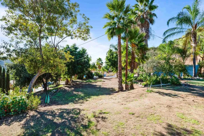 117 La Cresta Trail, El Cajon, California 92019