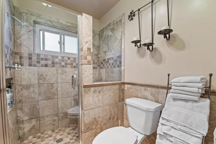 117 La Cresta Trail, El Cajon, California 92019