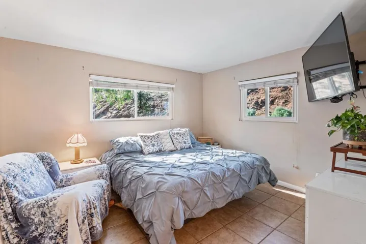 117 La Cresta Trail, El Cajon, California 92019