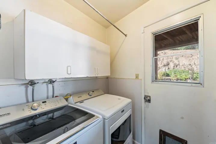 117 La Cresta Trail, El Cajon, California 92019