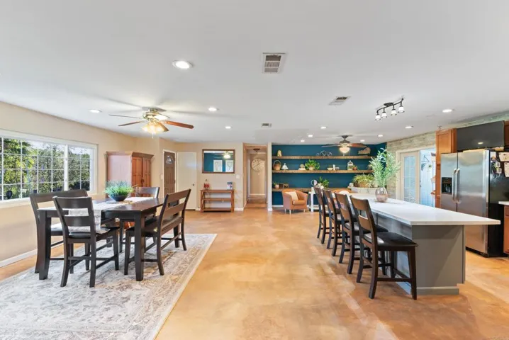 117 La Cresta Trail, El Cajon, California 92019