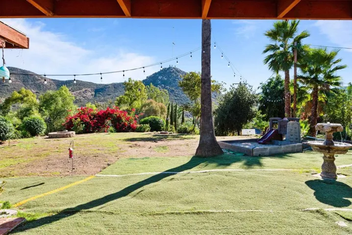 117 La Cresta Trail, El Cajon, California 92019