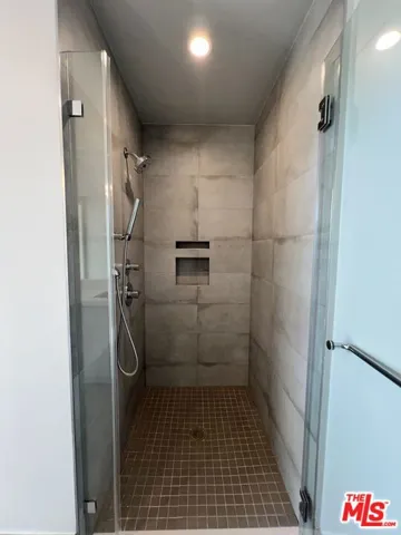 8017 Norton Avenue 403, West Hollywood, California 90046