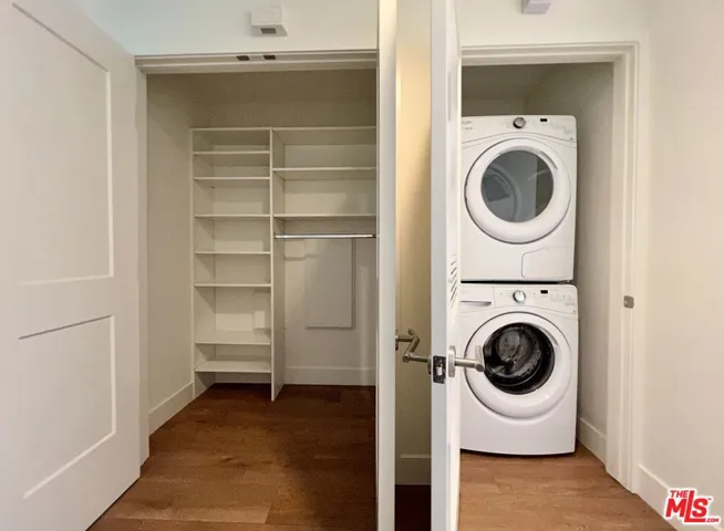 8017 Norton Avenue 403, West Hollywood, California 90046