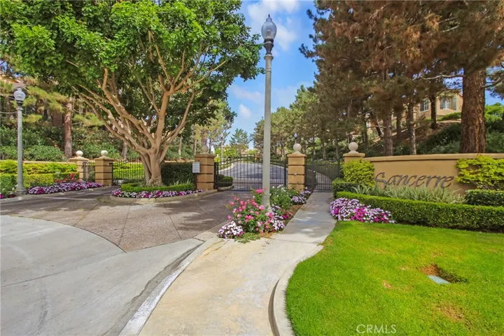 4 Lessay, Newport Coast, California 92657