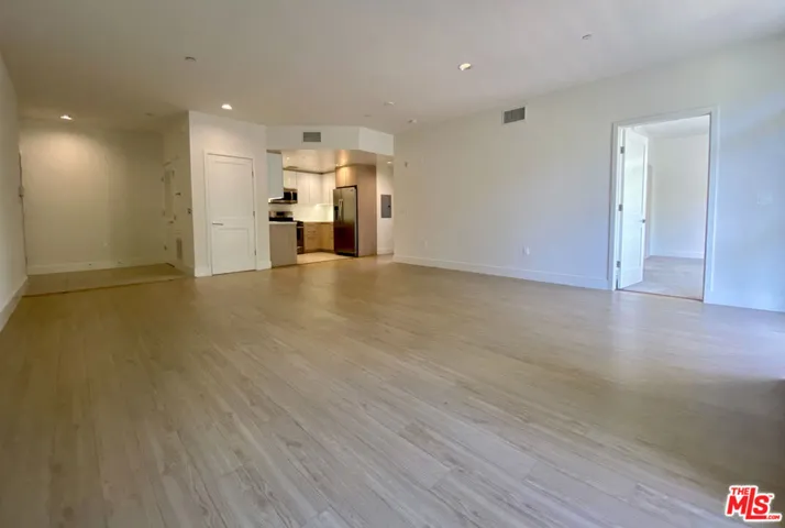 11715 W Bellagio Road 306, Los Angeles, California 90049