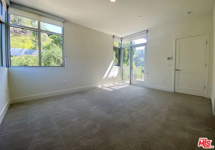 11715 W Bellagio Road 306, Los Angeles, California 90049