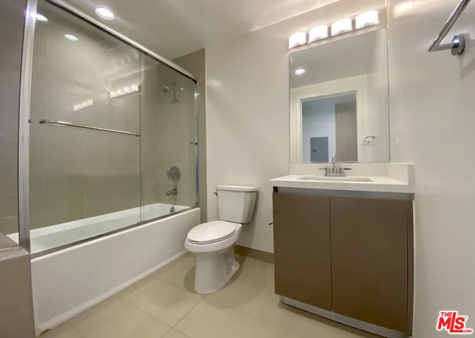 11715 W Bellagio Road 306, Los Angeles, California 90049