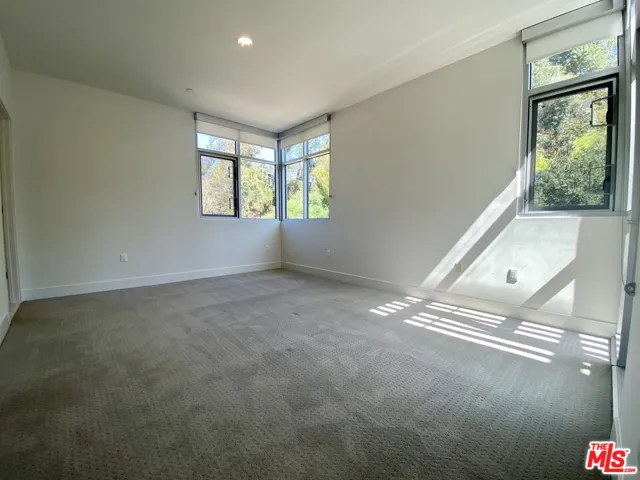 11715 W Bellagio Road 306, Los Angeles, California 90049