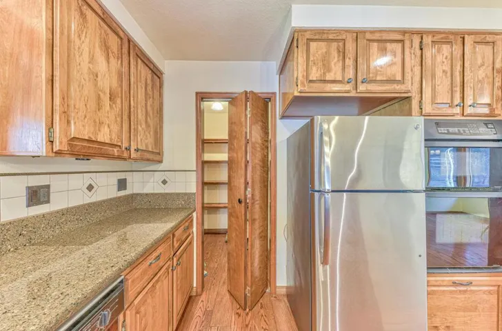 6685 Langley Canyon Road, Salinas, California 93907