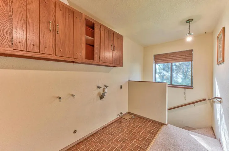 6685 Langley Canyon Road, Salinas, California 93907