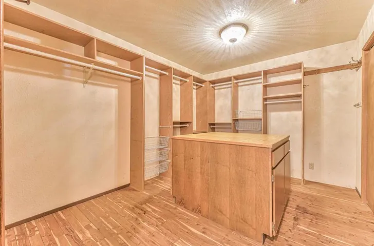 6685 Langley Canyon Road, Salinas, California 93907