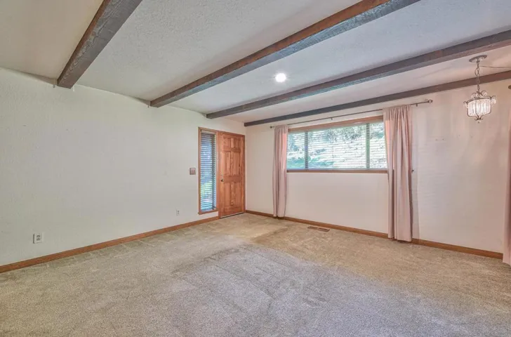 6685 Langley Canyon Road, Salinas, California 93907