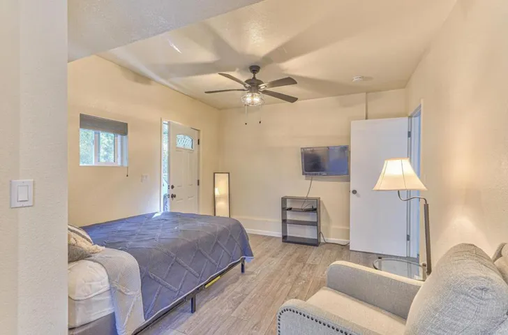 6685 Langley Canyon Road, Salinas, California 93907