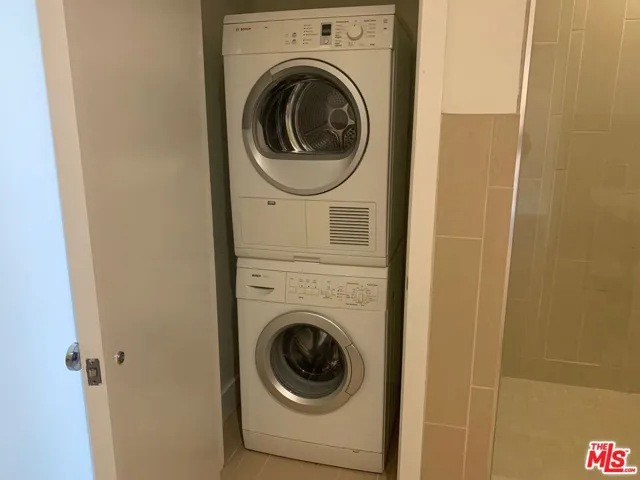 727 W 7th Street 509, Los Angeles, California 90017