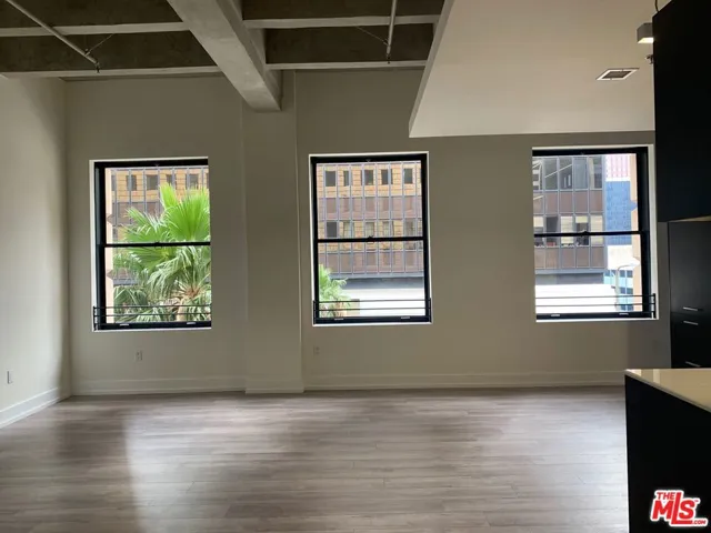 727 W 7th Street 509, Los Angeles, California 90017
