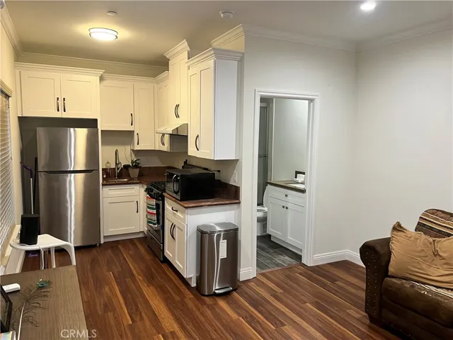 Upgraded Kitchen