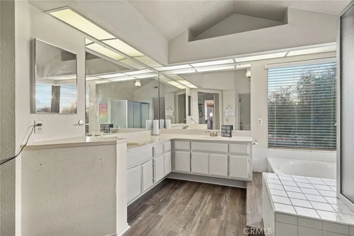 Executive Bathroom