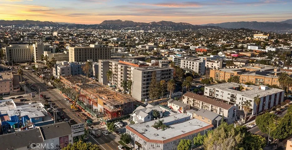 1913 W 3rd St., Los Angeles, California 90057