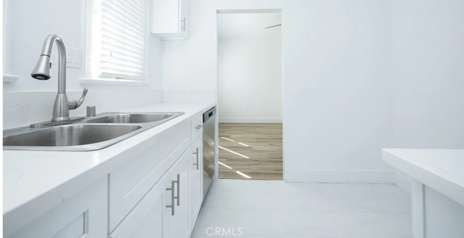 1913 W 3rd St., Los Angeles, California 90057