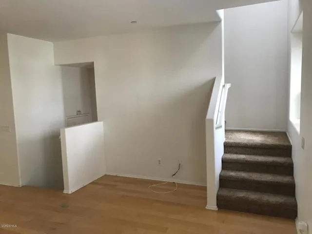 large (10)