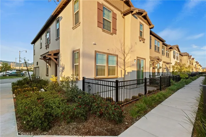 16502 Casa Grande Avenue 601, Fontana, California 92336