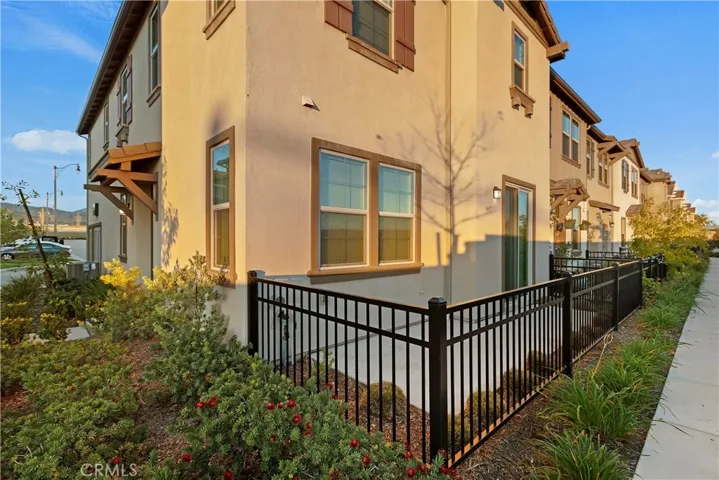 16502 Casa Grande Avenue 601, Fontana, California 92336