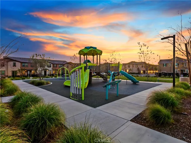 16502 Casa Grande Avenue 601, Fontana, California 92336