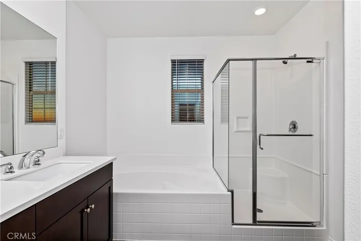 16502 Casa Grande Avenue 601, Fontana, California 92336