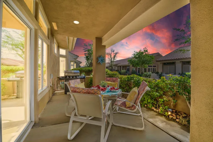 Gorgeous Sunsets for Family & Friends