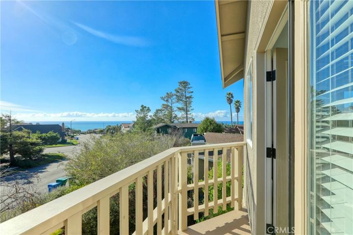 6255 Somerset Way, Cambria, California 93428
