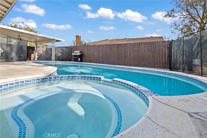 10040 Ontario Street, Riverside, California 92503