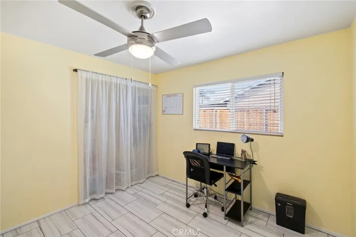 10040 Ontario Street, Riverside, California 92503