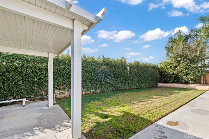 10040 Ontario Street, Riverside, California 92503