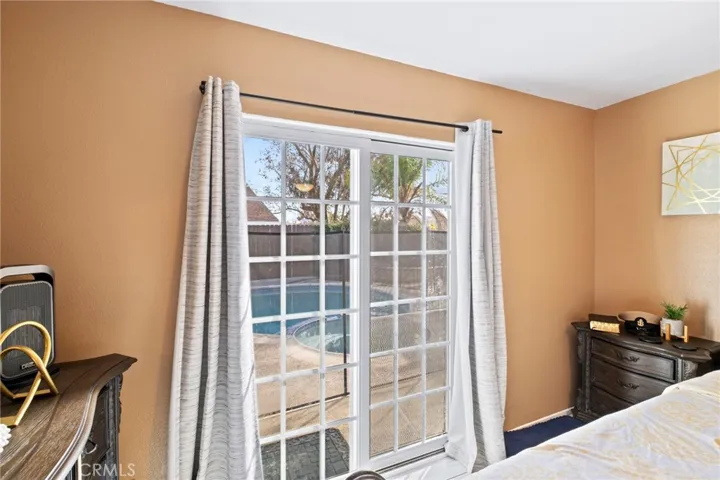 10040 Ontario Street, Riverside, California 92503