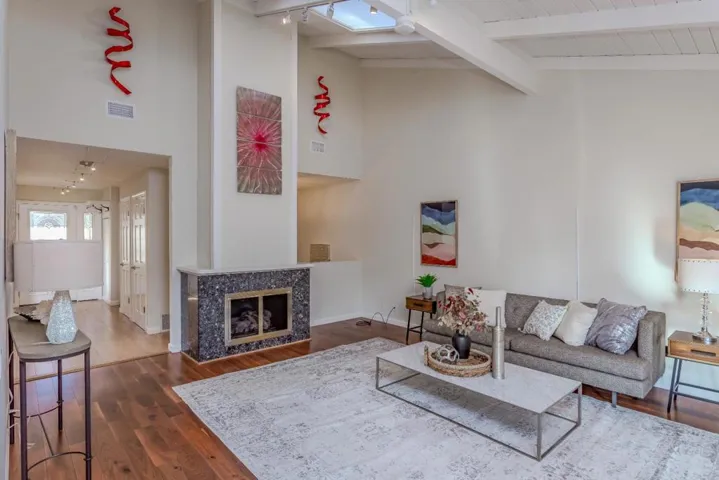 14690 Fieldstone Drive, Saratoga, California 95070