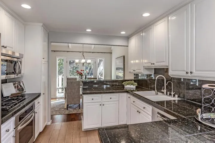 14690 Fieldstone Drive, Saratoga, California 95070