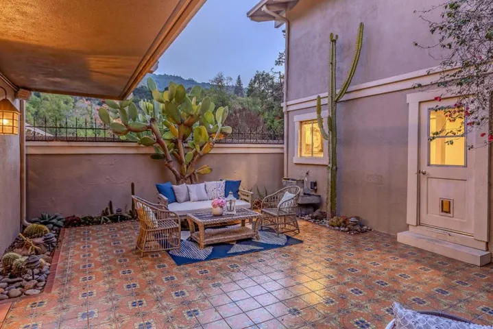 14690 Fieldstone Drive, Saratoga, California 95070