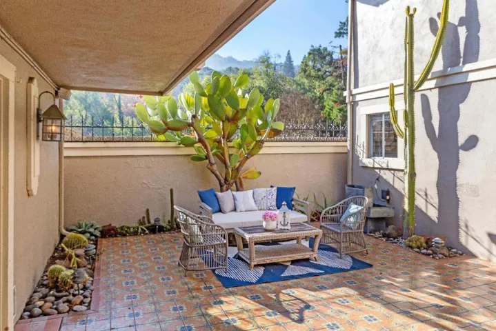 14690 Fieldstone Drive, Saratoga, California 95070