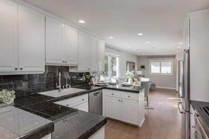 14690 Fieldstone Drive, Saratoga, California 95070