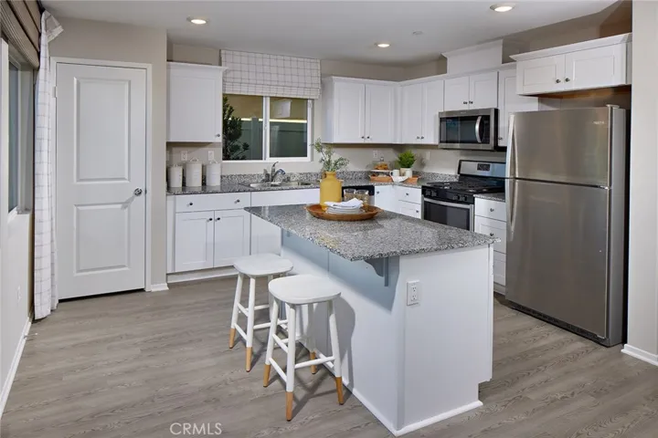 348 White Gate Place, San Jacinto, California 92583