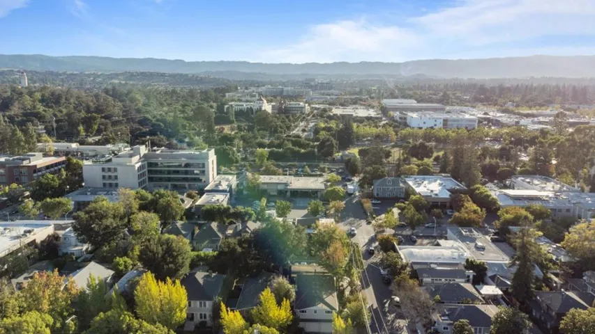 192 Everett Avenue, Palo Alto, California 94301