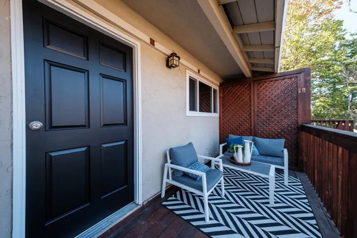 192 Everett Avenue, Palo Alto, California 94301