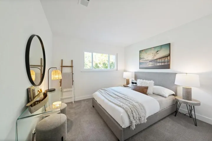 192 Everett Avenue, Palo Alto, California 94301