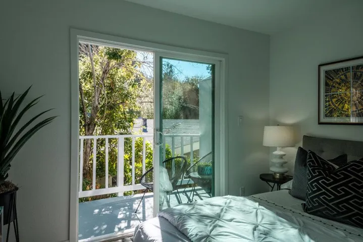 192 Everett Avenue, Palo Alto, California 94301